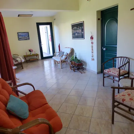 Dolphins & 3* Limenas (Thasos)