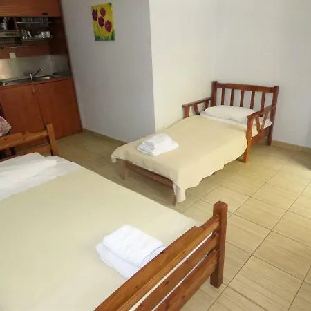 Hotel de apartamente Dolphins & Limenas (Thasos)