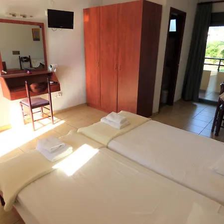 Dolphins & 3* Limenas (Thasos)