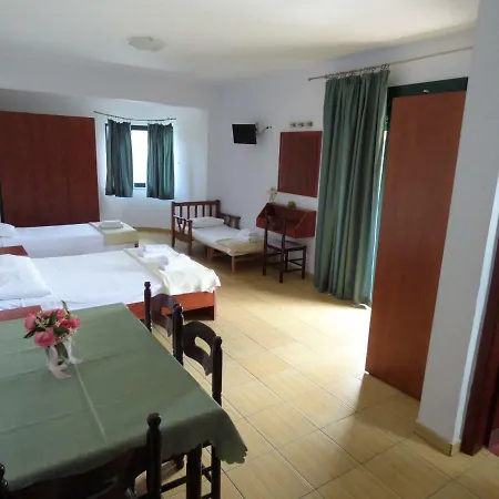 Aparthotel Dolphins &